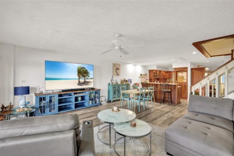 Touwnhouse à vendre à Punta Gorda, Floride: 3 chambres, 155.52 m2 № 2097110 - photo 6