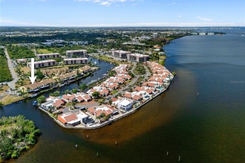 Touwnhouse à vendre à Punta Gorda, Floride: 3 chambres, 155.52 m2 № 2097110 - photo 2