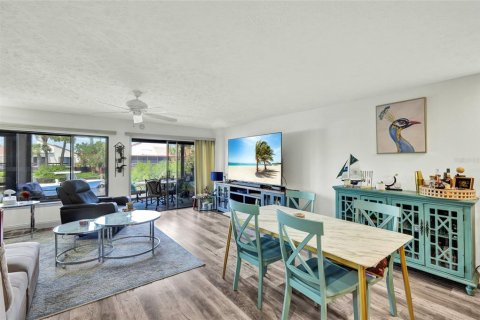 Touwnhouse à vendre à Punta Gorda, Floride: 3 chambres, 155.52 m2 № 2097110 - photo 7