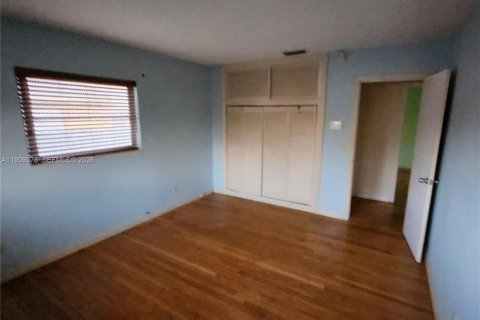 House in Riviera Beach, Florida 2 bedrooms, 83.05 sq.m. № 1964462 - photo 15