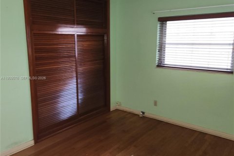 House in Riviera Beach, Florida 2 bedrooms, 83.05 sq.m. № 1964462 - photo 19