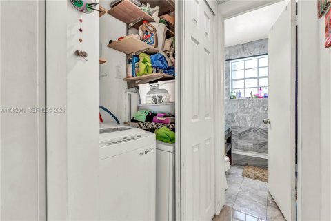 Купить кондоминиум в Майами-Бич, Флорида 1 спальня, 57.6м2, № 2024964 - фото 7