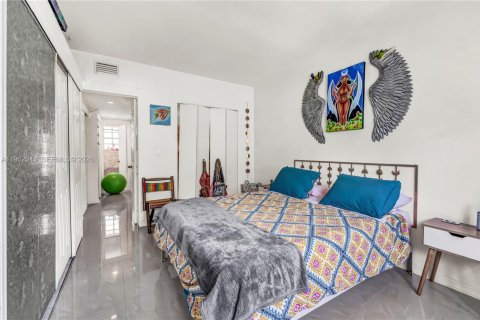 Купить кондоминиум в Майами-Бич, Флорида 1 спальня, 57.6м2, № 2024964 - фото 9