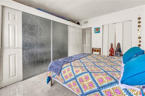 Купить кондоминиум в Майами-Бич, Флорида 1 спальня, 57.6м2, № 2024964 - фото 10