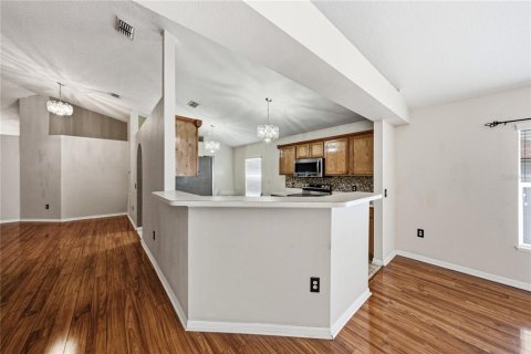 Villa ou maison à vendre à Winter Haven, Floride: 4 chambres, 186.92 m2 № 2312836 - photo 16