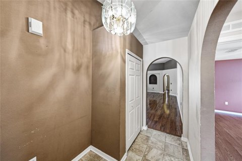 Villa ou maison à vendre à Winter Haven, Floride: 4 chambres, 186.92 m2 № 2312836 - photo 6