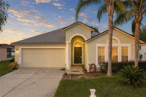 Villa ou maison à vendre à Winter Haven, Floride: 4 chambres, 186.92 m2 № 2312836 - photo 2