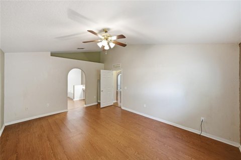 Villa ou maison à vendre à Winter Haven, Floride: 4 chambres, 186.92 m2 № 2312836 - photo 25