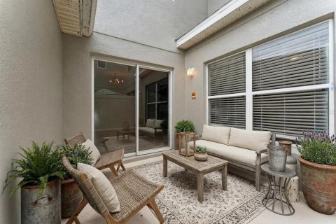 Townhouse in Orlando, Florida 3 bedrooms, 167.6 sq.m. № 2266347 - photo 5