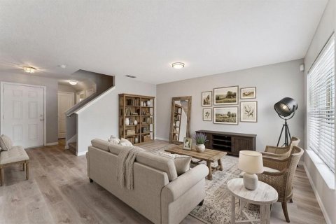 Townhouse in Orlando, Florida 3 bedrooms, 167.6 sq.m. № 2266347 - photo 6