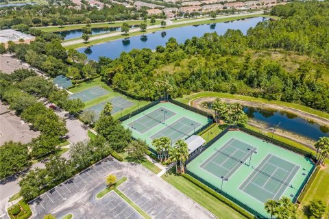 Townhouse in Orlando, Florida 3 bedrooms, 167.6 sq.m. № 2266347 - photo 15