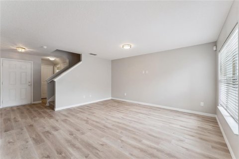 Townhouse in Orlando, Florida 3 bedrooms, 167.6 sq.m. № 2266347 - photo 22