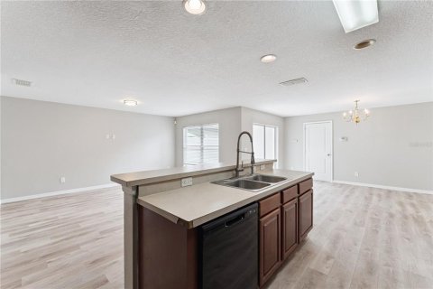 Townhouse in Orlando, Florida 3 bedrooms, 167.6 sq.m. № 2266347 - photo 27