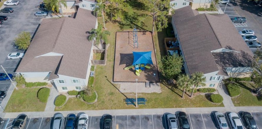 Condo in Brandon, Florida, 2 bedrooms № 1900609