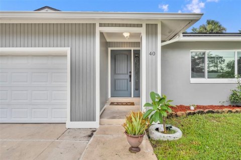 House in Palm Coast, Florida 3 bedrooms, 155.15 sq.m. № 1823022 - photo 2