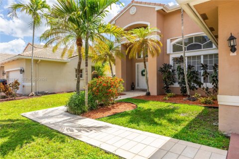 Casa en alquiler en Pembroke Pines, Florida, 4 dormitorios, 232.63 m2 № 2077409 - foto 2