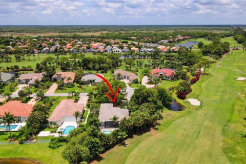 House in West Palm Beach, Florida 3 bedrooms, 229.1 sq.m. № 1758888 - photo 6