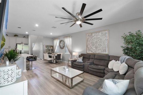 House in Minneola, Florida 4 bedrooms, 206.8 sq.m. № 1876136 - photo 14