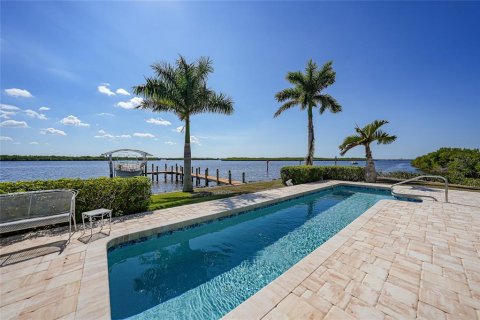 Villa ou maison à vendre à Punta Gorda, Floride: 3 chambres, 222.87 m2 № 2144891 - photo 17