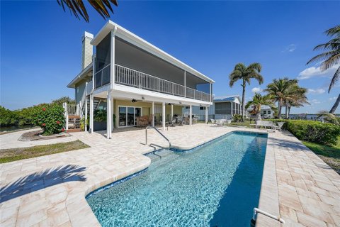 Villa ou maison à vendre à Punta Gorda, Floride: 3 chambres, 222.87 m2 № 2144891 - photo 12