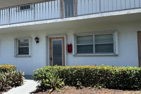 Copropriété à louer à Stuart, Floride: 2 chambres, 96.99 m2 № 2263632 - photo 14