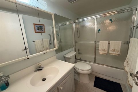 Copropriété à louer à Stuart, Floride: 2 chambres, 96.99 m2 № 2263632 - photo 12