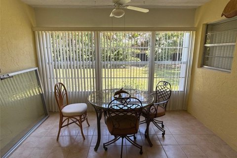 Copropriété à louer à Stuart, Floride: 2 chambres, 96.99 m2 № 2263632 - photo 3
