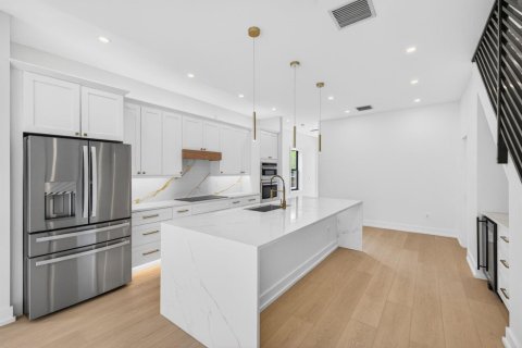 Touwnhouse à vendre à Fort Lauderdale, Floride: 4 chambres, 210.42 m2 № 2085150 - photo 12