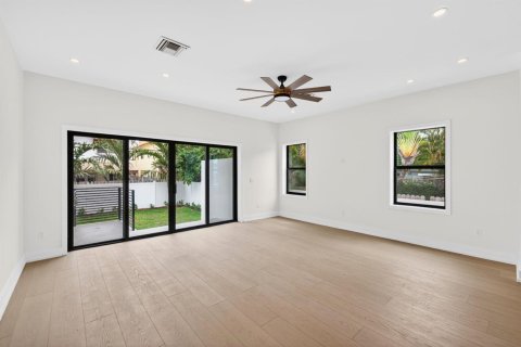 Touwnhouse à vendre à Fort Lauderdale, Floride: 4 chambres, 210.42 m2 № 2085150 - photo 22