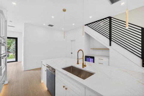 Touwnhouse à vendre à Fort Lauderdale, Floride: 4 chambres, 210.42 m2 № 2085150 - photo 17