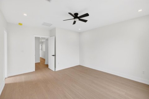 Touwnhouse à vendre à Fort Lauderdale, Floride: 4 chambres, 210.42 m2 № 2085150 - photo 30