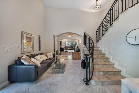 Villa ou maison à vendre à South Miami, Floride: 4 chambres, 362.69 m2 № 2026182 - photo 24