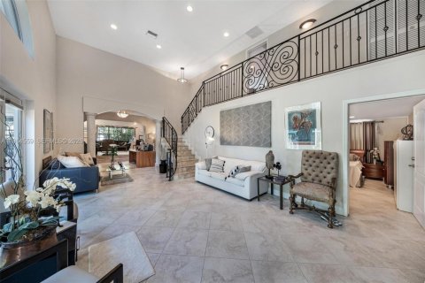 Villa ou maison à vendre à South Miami, Floride: 4 chambres, 362.69 m2 № 2026182 - photo 23