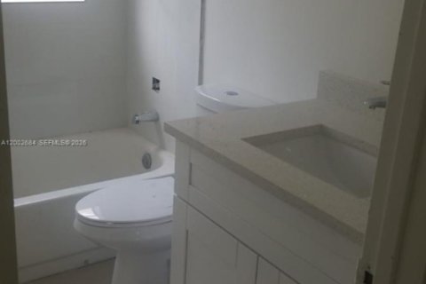 Condo in Coral Springs, Florida, 2 bedrooms  № 2066175 - photo 6