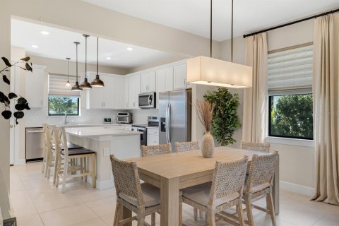 House in Bradenton, Florida 2 bedrooms, 132.66 sq.m. № 1780865 - photo 6