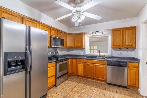House in Longwood, Florida 4 bedrooms, 229.38 sq.m. № 1919480 - photo 17