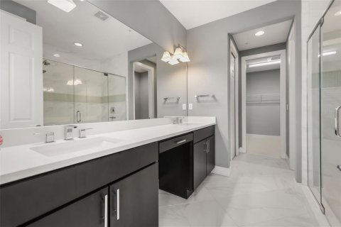 Townhouse in Lake Mary, Florida 3 bedrooms, 184.78 sq.m. № 2217352 - photo 22