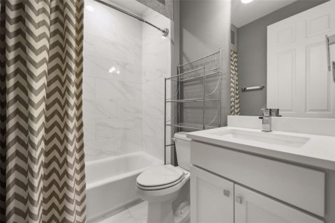 Townhouse in Lake Mary, Florida 3 bedrooms, 184.78 sq.m. № 2217352 - photo 29