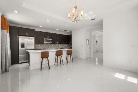 Townhouse in Lake Mary, Florida 3 bedrooms, 184.78 sq.m. № 2217352 - photo 11