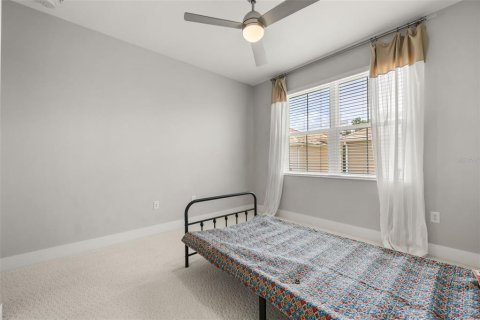 Townhouse in Lake Mary, Florida 3 bedrooms, 184.78 sq.m. № 2217352 - photo 28