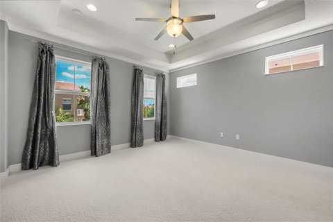 Townhouse in Lake Mary, Florida 3 bedrooms, 184.78 sq.m. № 2217352 - photo 19