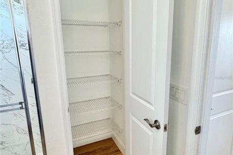 Снять в аренду квартиру в Орландо, Флорида 3 комнаты, 83.61м2, № 2202344 - фото 20