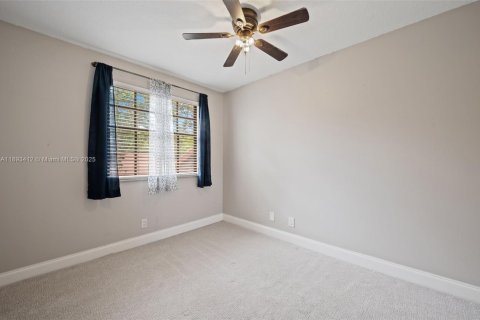 Townhouse in Plantation, Florida 2 bedrooms, 110.46 sq.m. № 1945498 - photo 26