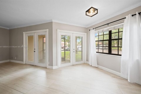 Townhouse in Plantation, Florida 2 bedrooms, 110.46 sq.m. № 1945498 - photo 10