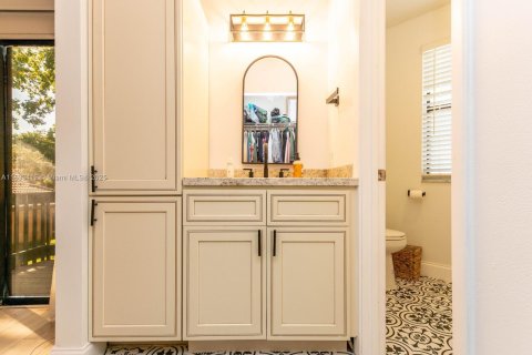 Townhouse in Plantation, Florida 2 bedrooms, 110.46 sq.m. № 1945498 - photo 24