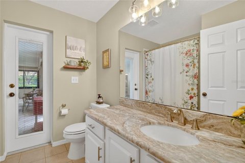 House in Mount Dora, Florida 4 bedrooms, 199.46 sq.m. № 1915603 - photo 21