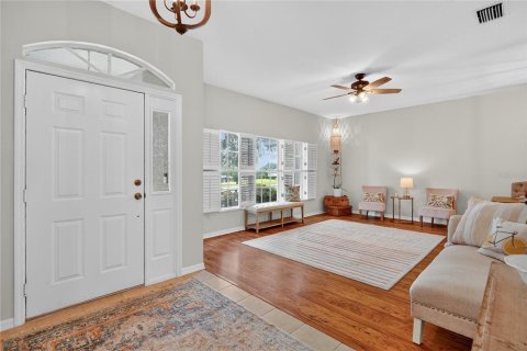 House in Mount Dora, Florida 4 bedrooms, 199.46 sq.m. № 1915603 - photo 10