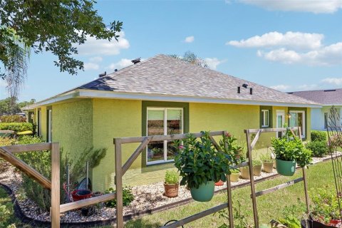 House in Umatilla, Florida 3 bedrooms, 133.41 sq.m. № 2237580 - photo 9