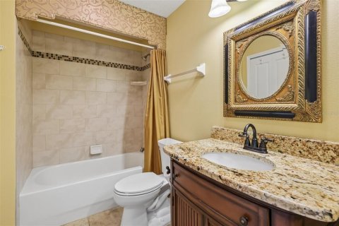 House in Umatilla, Florida 3 bedrooms, 133.41 sq.m. № 2237580 - photo 28