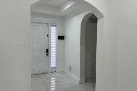 Купить виллу или дом в Хомстед, Флорида 3 спальни, 157.75м2, № 2056834 - фото 4